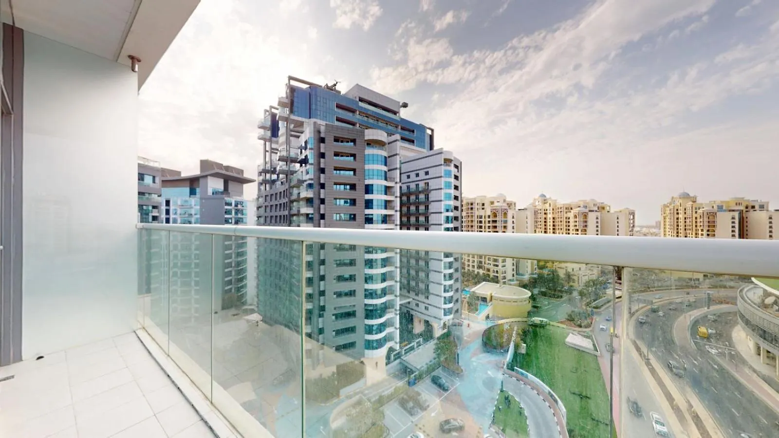 Seven Hotel And Apartments - Calm Studio In Palm Dubai