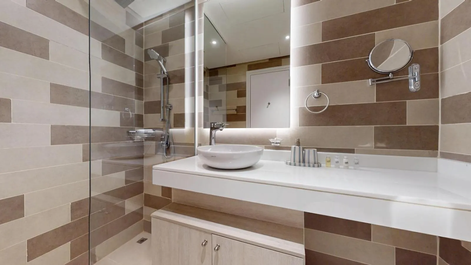 Seven Hotel And Apartments - Calm Studio In Palm Dubai 0*,  United Arab Emirates